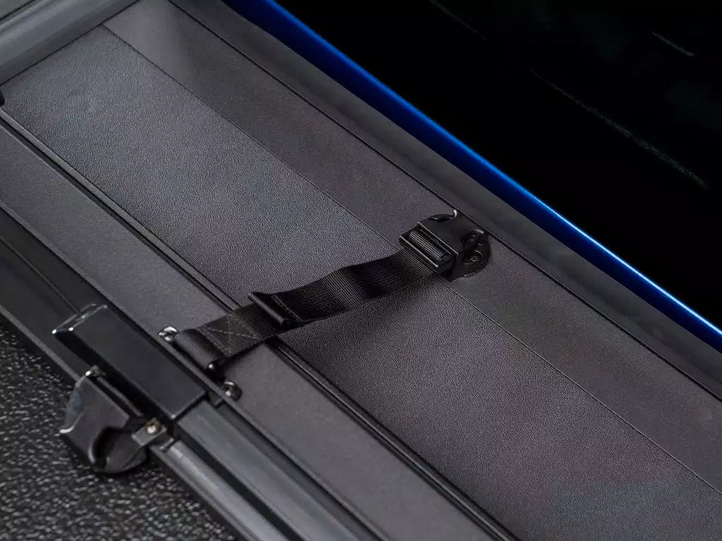Tapa Plegable Dura XCEED Ford F-150 CS (15+)- Extang