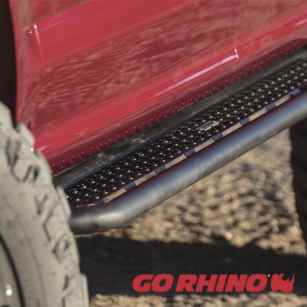Pisadera Dominator D6 Chevrolet Silverado 1500 (19+) - Go Rhino