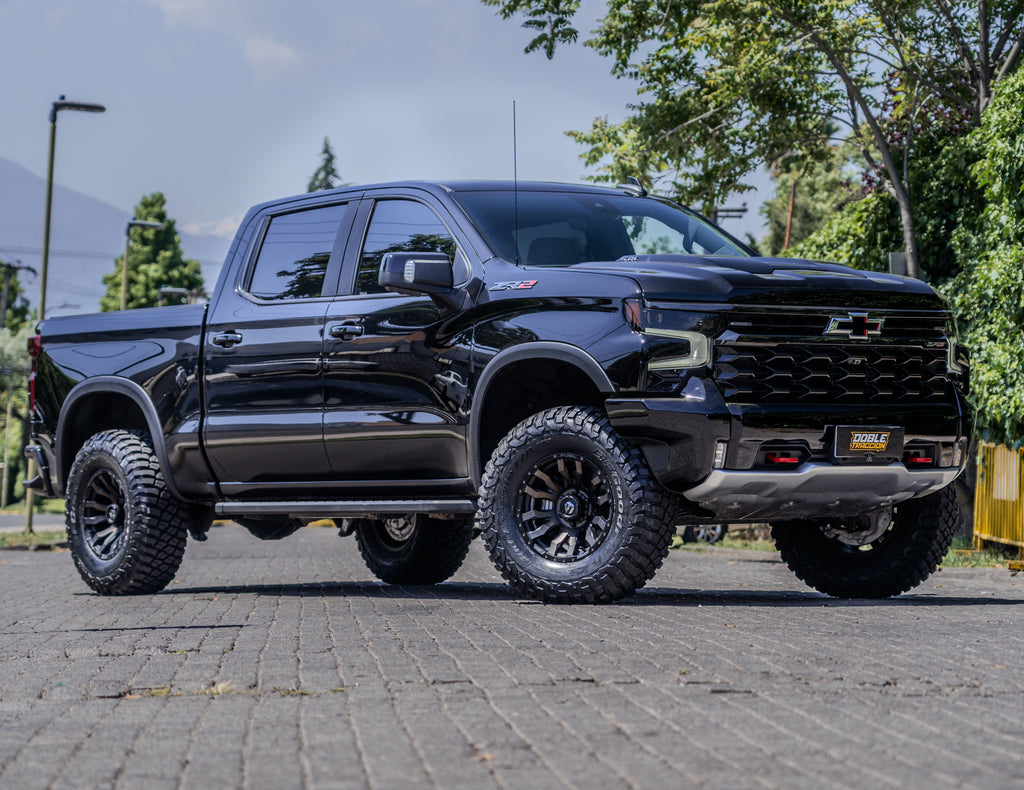 4 Llantas Blitz D674 DDT 17X9 6X139 - Fuel - DOBLETRACCION