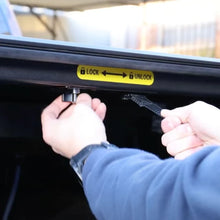 Cargar imagen en el visor de la galería, Tapa Retráctil Manual Cubre Pick-Up Chevrolet Silverado CD (19-24) - GA2