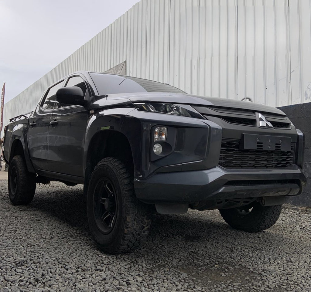 Kit de Suspensión 2.5 Mitsubishi L200 (18+) - ProShock