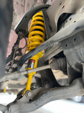 Cargar imagen en el visor de la galería, Kit de Suspensión 2.5 Toyota Hilux Revo (15+) - ProShock - DOBLETRACCION