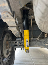 Cargar imagen en el visor de la galería, Kit de Suspensión 2.5 Toyota Hilux Revo (15+) - ProShock - DOBLETRACCION