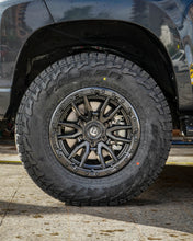 Cargar imagen en el visor de la galería, Kit de Levante de Suspensión Nitrocharger Plus 40mm Mitsubishi L200 (16+) - Old Man Emu