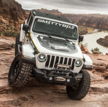 Cargar imagen en el visor de la galería, Parachoque delantero XRC Gen2 Jeep Wrangler JL / Gladiator JT - Smittybilt - DOBLETRACCION