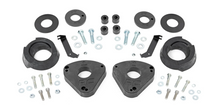 Cargar imagen en el visor de la galería, Kit de levante Rough Country 2" para Ford Maverick 4x4, mejora agresiva y robusta, incluye componentes y tornillería completa.
