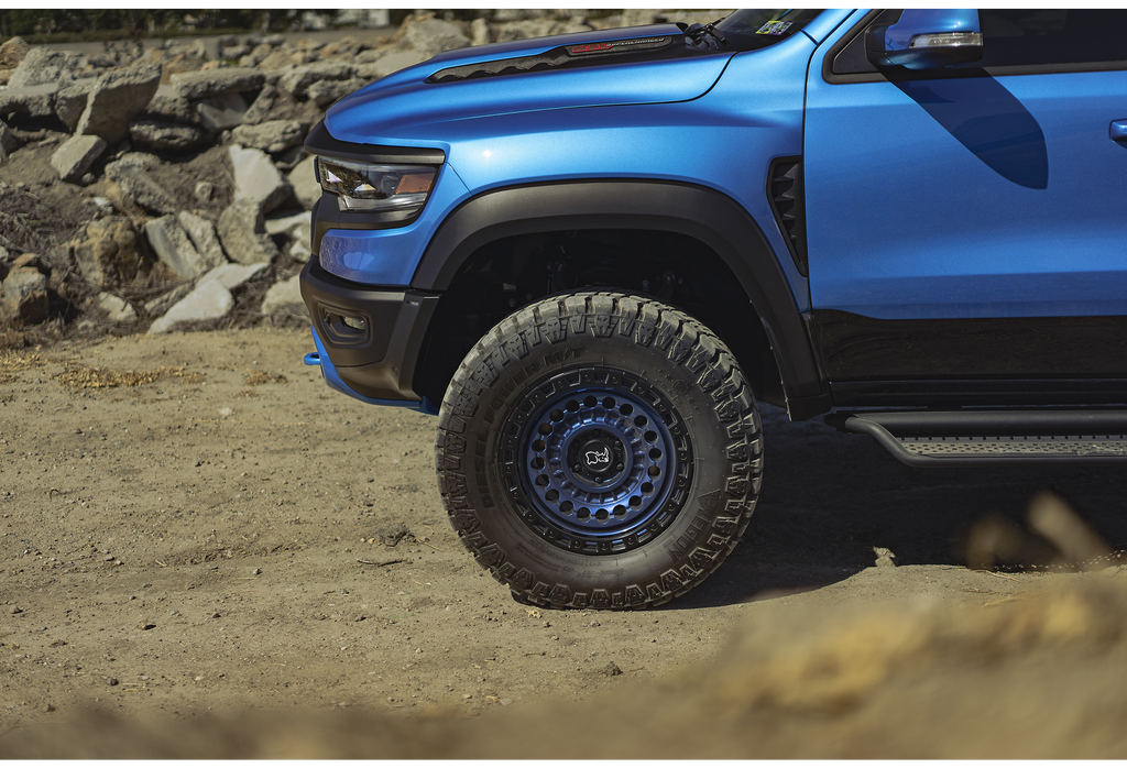 4 Llantas Sentinel 17X8.5 6X139 Cobalt Blue with Black Lip - Black Rhino - DOBLETRACCION