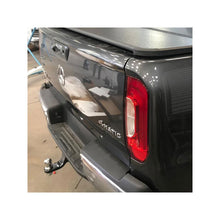 Cargar imagen en el visor de la galería, Enganche Americano - Mercedes Benz X Class - DOBLETRACCION