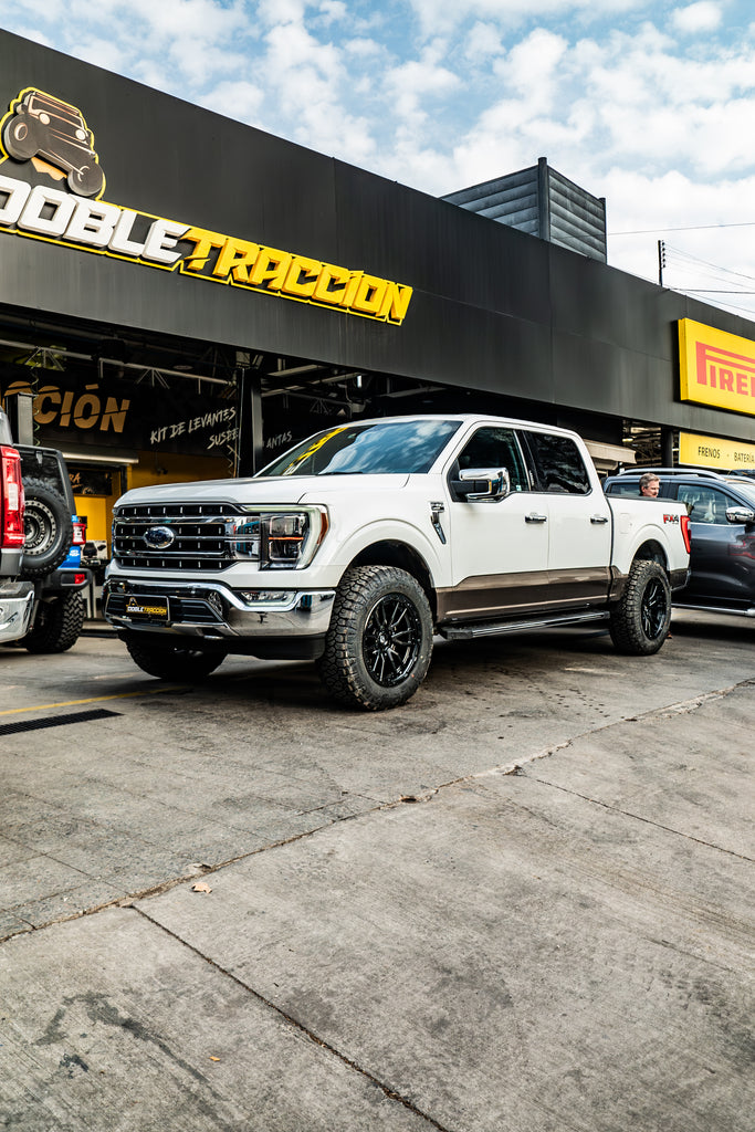 Leveling delantero 2" Ford F150 - MOAB