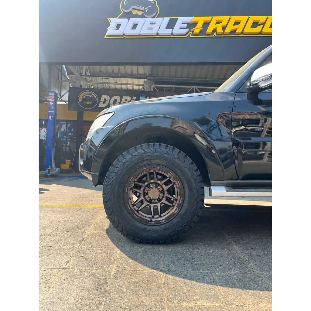 4 Llantas Apache 17X8.5 6X139  Matte Bronze with Black Lip - Black Rhino - DOBLETRACCION