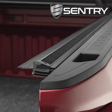 Cargar imagen en el visor de la galería, Tapa Enrollable Rígida Sentry Dodge Ram 1500 sin Rambox (19+) - Truxedo