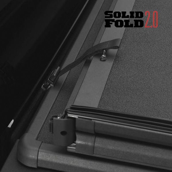 Tapa Plegable Dura Cubre Pick-Up Solid Fold 2.0 Chevrolet Silverado 1500 CD (19+) - Extang - DOBLETRACCION