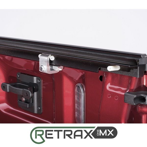 Tapa Retractil Manual Amarok  (+09) - Retrax