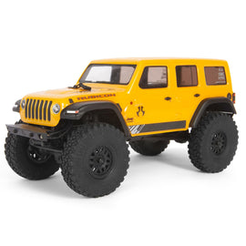 Auto a Control Remoto RC Jeep Wrangler JLU 1/24 4WD Amarillo - Axial - DOBLETRACCION 