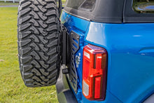 Cargar imagen en el visor de la galería, Refuerzo porta neumatico de repuesto Ford Bronco (21-25) - Rough Country