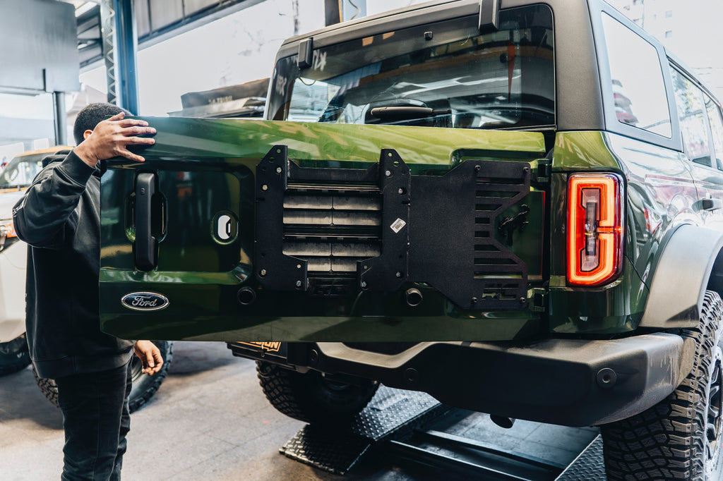 Refuerzo porta neumatico de repuesto Ford Bronco (21-25) - Rough Country