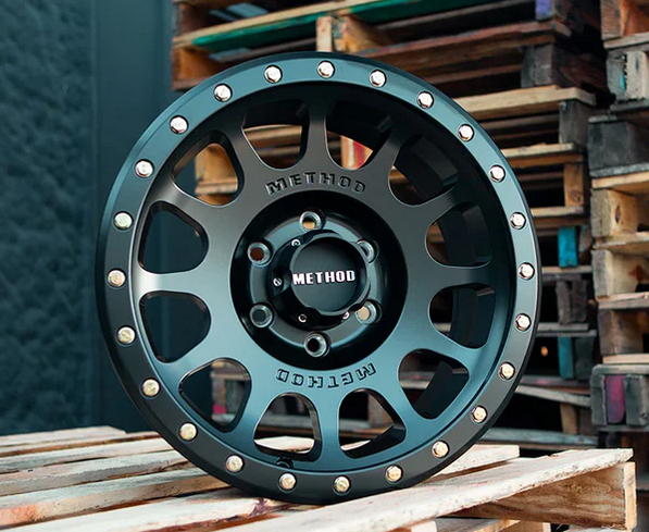 4 Llantas 305 17x8,5 6x139 Matte Black  - Method Wheels