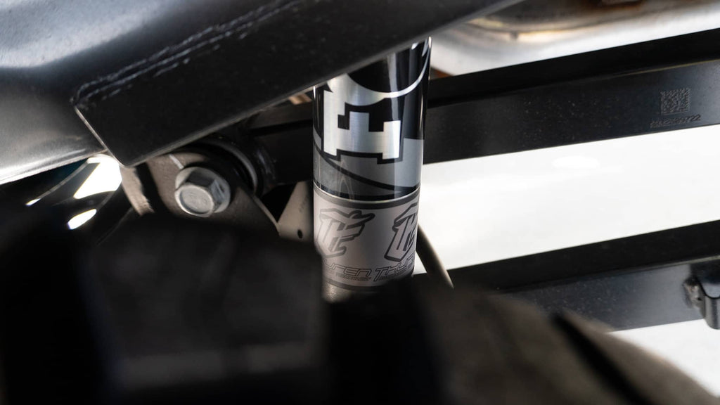 Kit de Suspensión FOX 2.0 Performance Series / Espirales Ready Lift 2" Ram 2500 (14+) - FOX