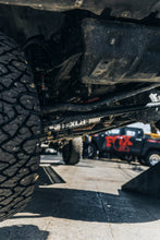 Cargar imagen en el visor de la galería, Instalación Amortiguador de Dirección simple