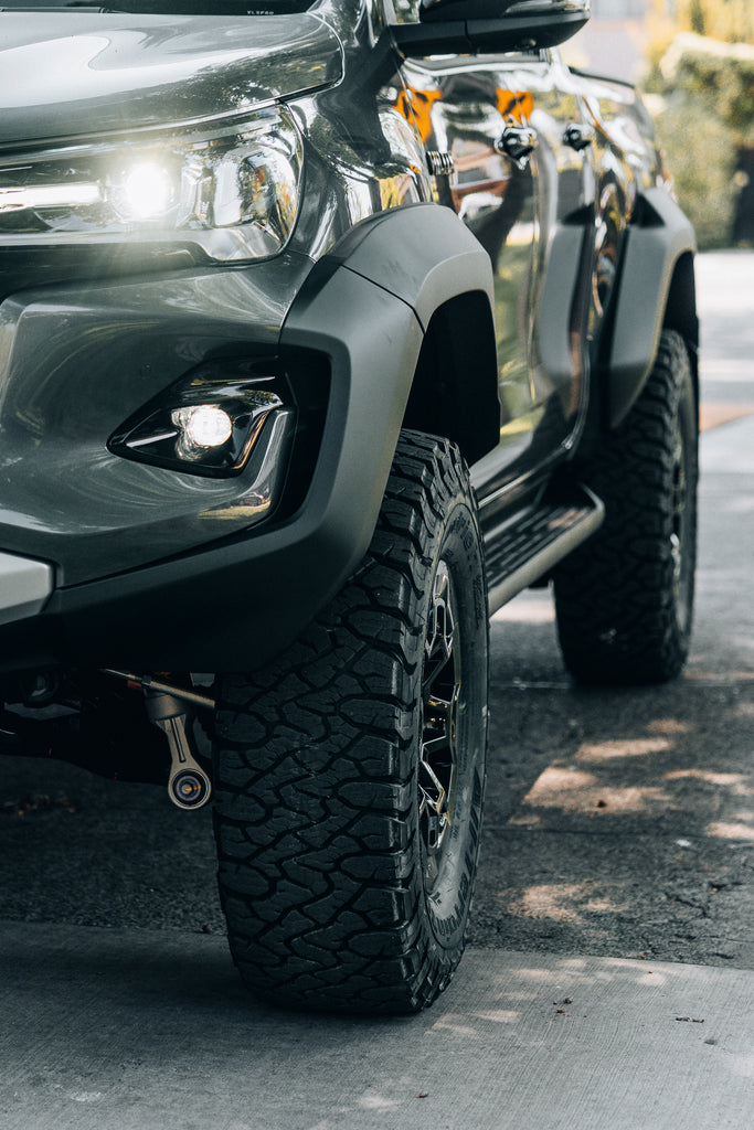 Kit de suspension MT64 Toyota Hilux Revo / GR Sport (16+) - Old Man Emu