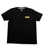 Cargar imagen en el visor de la galería, Polera colaboración Felipe Agurto1 - DOBLETRACCION