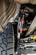 Cargar imagen en el visor de la galería, Kit de Suspensión 2.5 Factory Series 0-2″ Ford F150 (15+) - FOX
