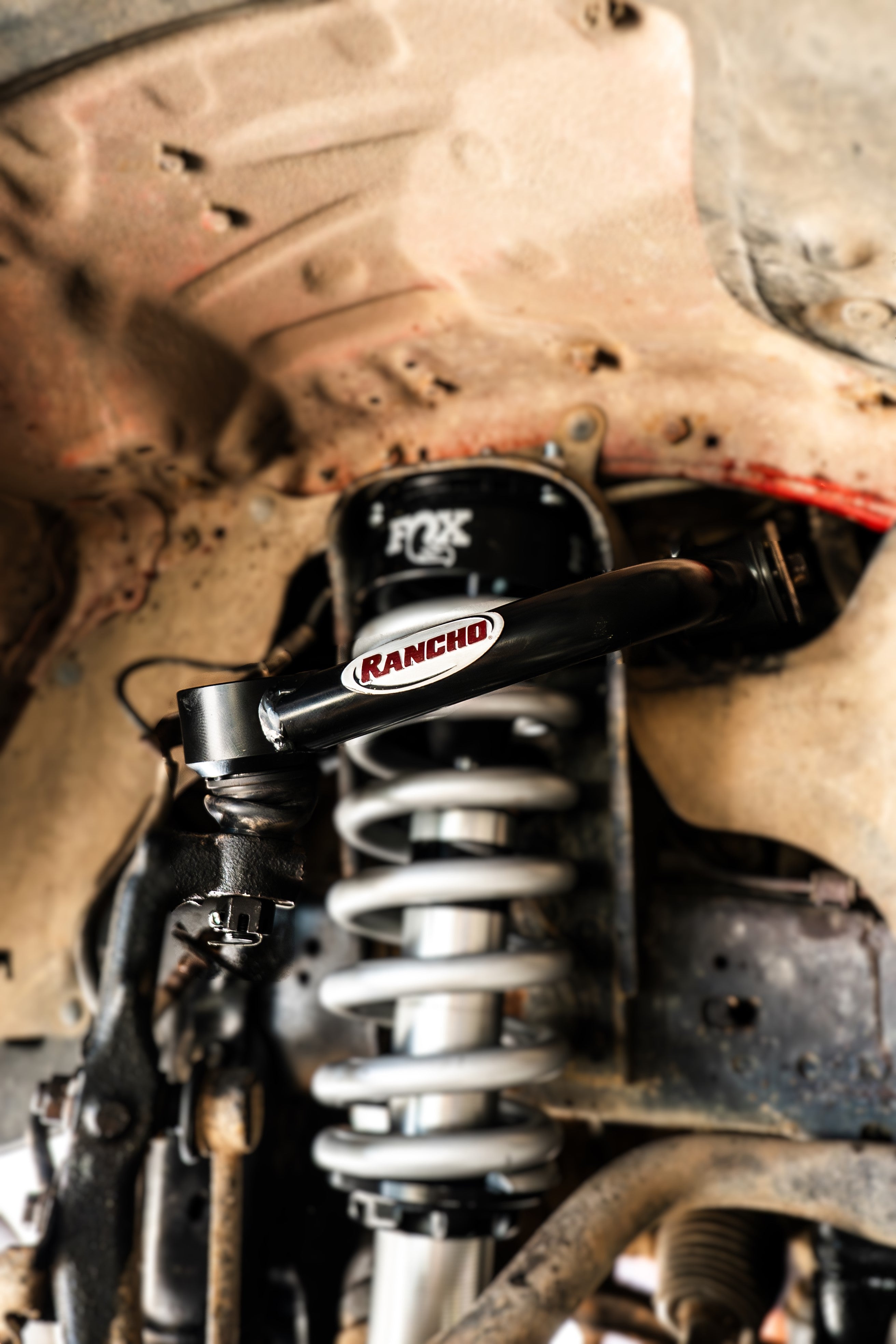 Bandejas Superiores de Suspensión Toyota Hilux (06+) - Rancho