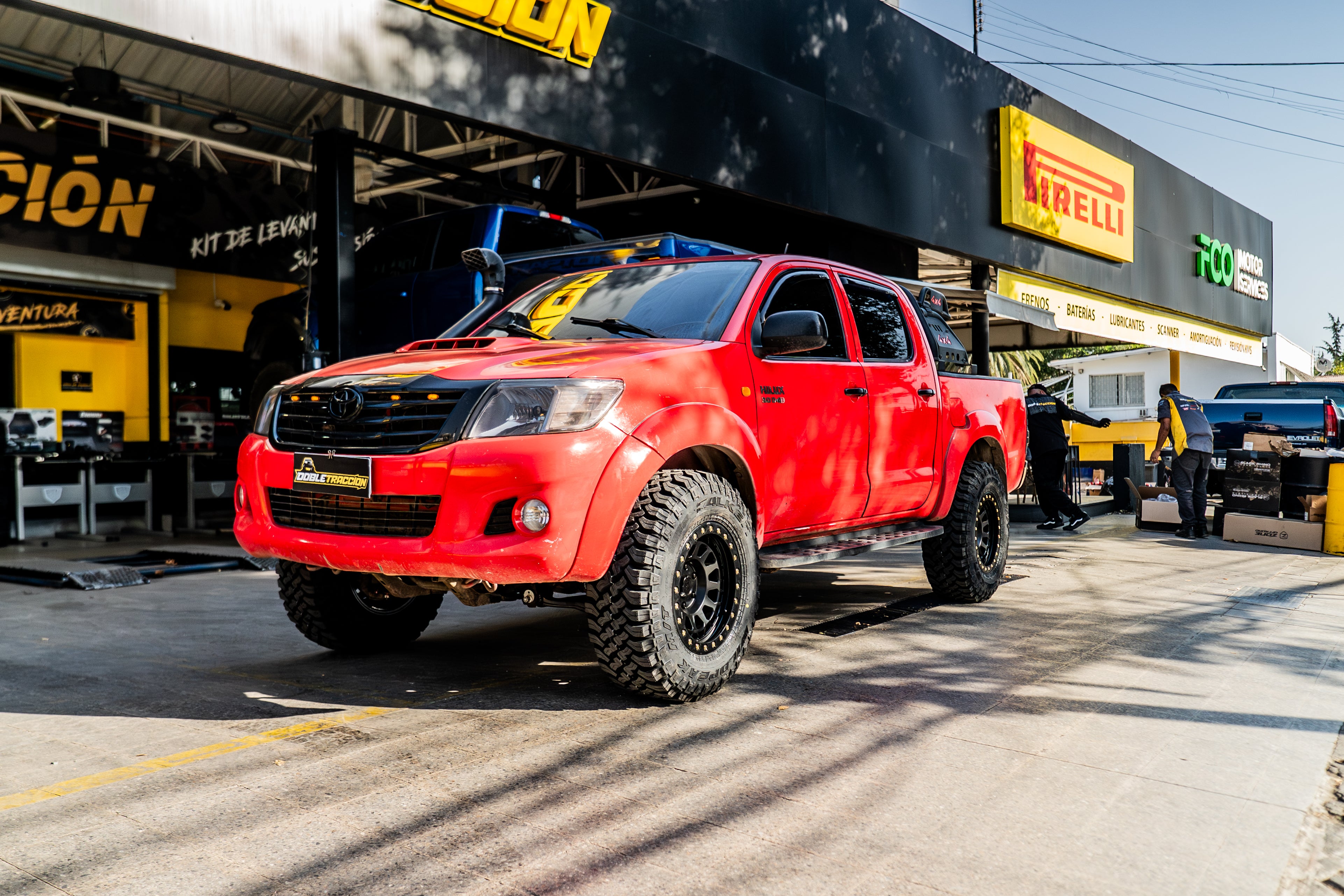 Kit de Suspensión FOX 2.0 Performance Series Toyota Hilux 0-2 (05-15) - FOX