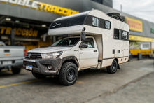 Cargar imagen en el visor de la galería, Kit de Suspensión Quick Lift 2&quot; RS9000XL Toyota Hilux (05+) - Rancho