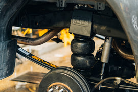 Kit ballestas parabolicas + pulmones  Toyota hilux (15+) - Old Man Emu