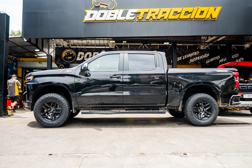 Leveling 2 Chevrolet Silverado (19+) - Body Armor