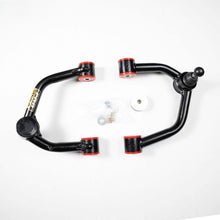 Cargar imagen en el visor de la galería, Bandejas Superiores de Suspensión Mazda BT-50 (13-20) - ProShock