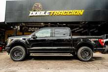 Cargar imagen en el visor de la galería, 4 Llantas Rebel D679 20x9&quot; 6x135 Matte Black - Fuel - DOBLETRACCION 