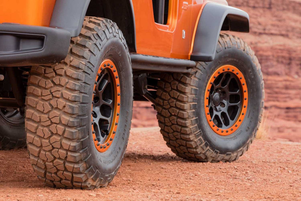 Juego de 4 Neumáticos Mud Terrain M/T KM2 255/75R17 - BFGoodrich