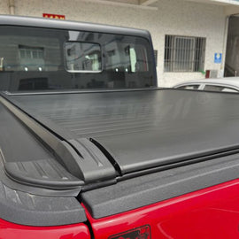 Tapa Retráctil Manual 2.0 Cubre Pick-Up Jeep Gladiator JT (19+) - BulX15 - DOBLETRACCION 