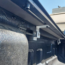 Cargar imagen en el visor de la galería, Tapa Retráctil Manual Cubre Pick-Up 2.0 Kia Tasman (25+) - BulX15
