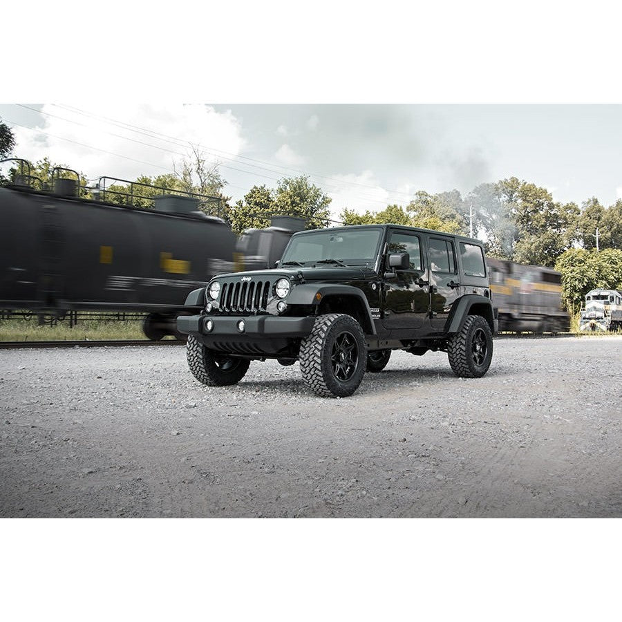 Kit de Levante 2.5 Jeep Wrangler - Rough Country - DOBLETRACCION 