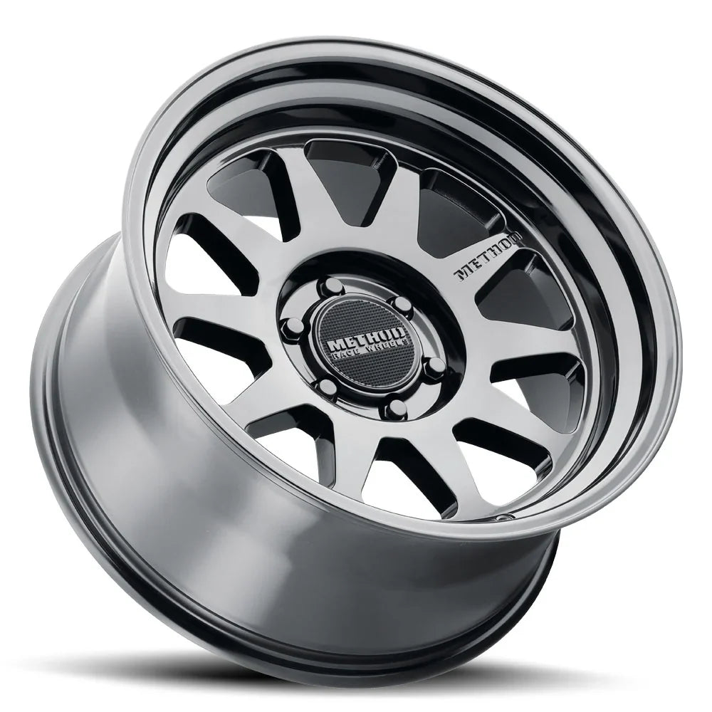 4 Llantas 316 Gloss Black 20x10 6x139.7 ET-18 - Method Wheels
