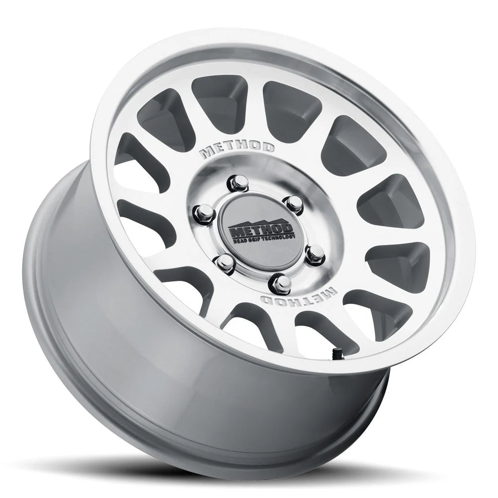 4 Llantas 703 17x8.5" 6x139 Machined - Method Wheels