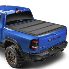 Cargar imagen en el visor de la galería, Tapa Plegable Dura Endure Ram 1500 New Body CD Sin Rambox (19+) - Extang